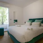Montecarlo Luxury Pool Apartman *
