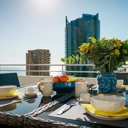 Montecarlo Luxury Pool Апартаменты Босолей