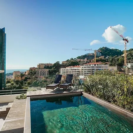 Апартаменты Montecarlo Luxury Pool
