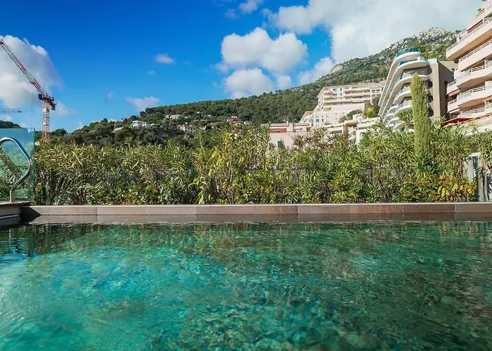 Montecarlo Luxury Pool Apartmán