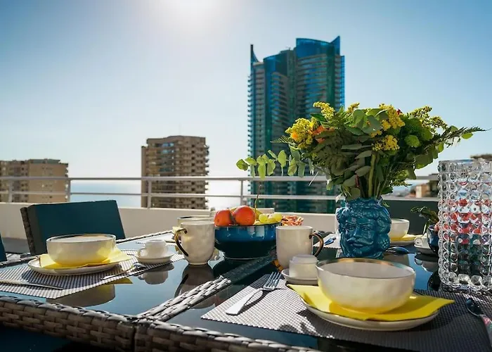 Montecarlo Luxury Pool 아파트 보솔레이