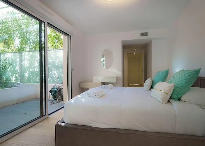 Apartmán Montecarlo Luxury Pool Beausoleil