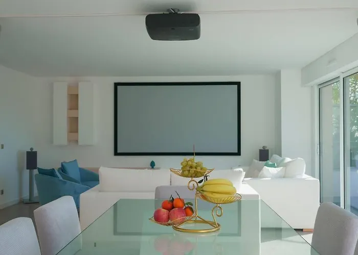 Apartmán Montecarlo Luxury Pool *